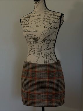 Brandy Melville Plaid Mini Skirt in Brown and Orange